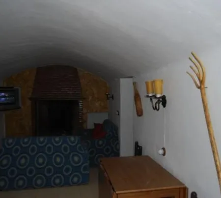 Casa rural Cueva El Haro Baza