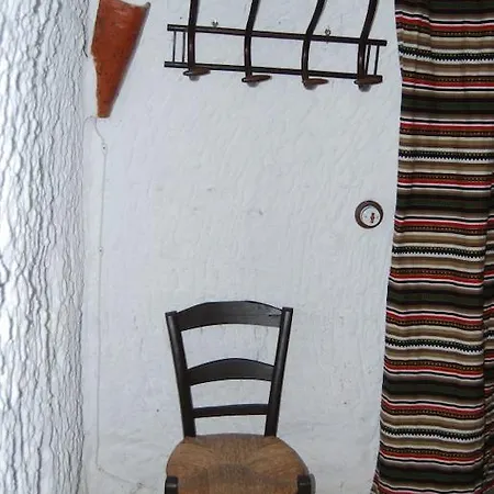 Casa rural Cueva El Haro
