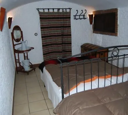 Cueva El Haro Baza